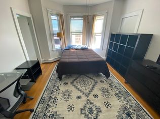 15 Arcola St #3A, Jamaica Plain, MA 02130