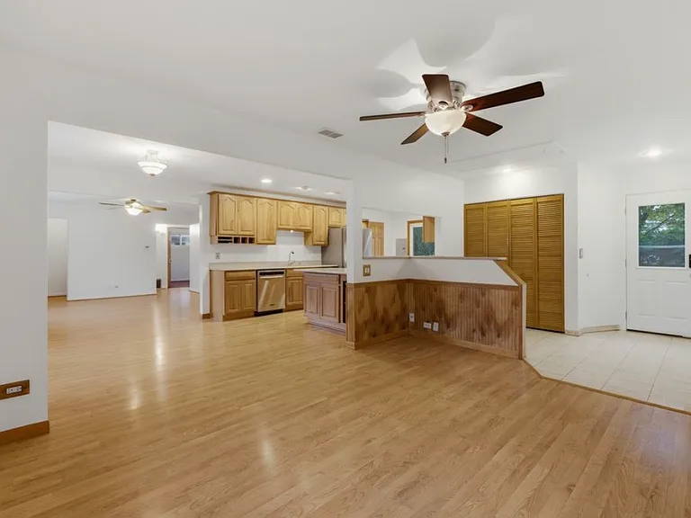 440 Aster Ln — Photo 17