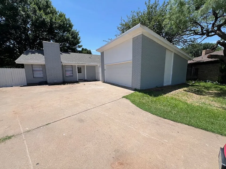 4826 Stonecrest Ct
