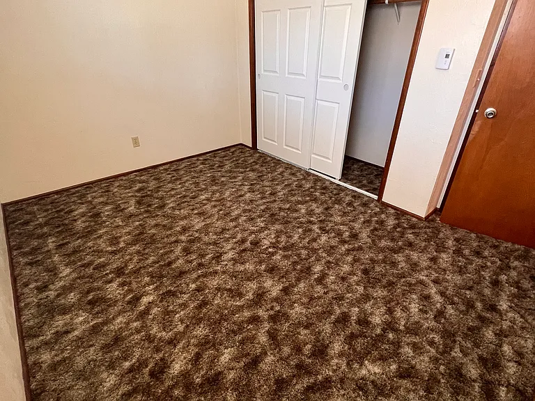1010 Midway Dr NE #10 — Photo 20