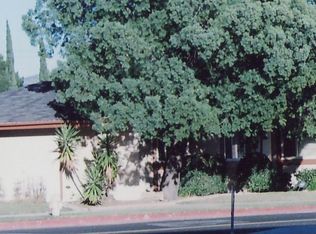 10900 Woodley Ave, Granada Hills, CA 91344