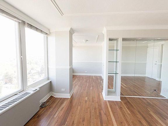 2nd image of 789 N Clarkson St #Penthouse 1