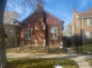 8212 S Crandon Ave, Chicago, IL