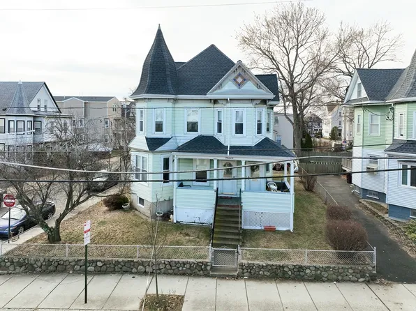 117 Chestnut St, Everett, MA 02149