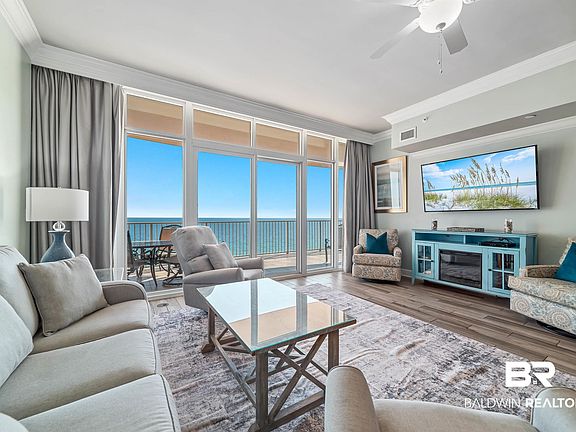 4th image of 801 W Beach Blvd #903