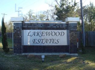 498 Lakewood Dr, Vidor, TX 77662