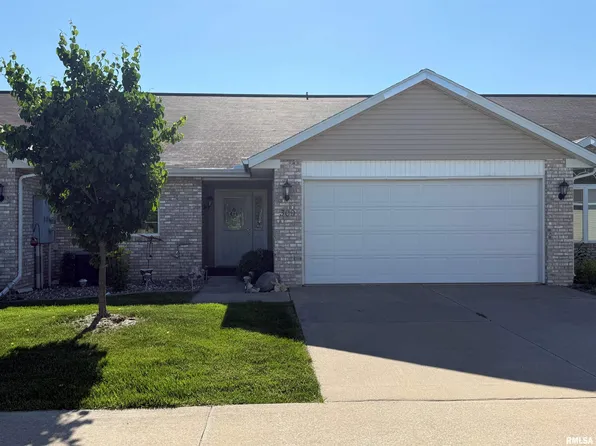 309 Scotch Pine Dr, Macomb, IL 61455