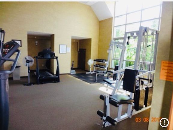 5th image of 290 Newport Dr #1003