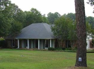 300 Lakeside Dr, Brandon, MS 39047