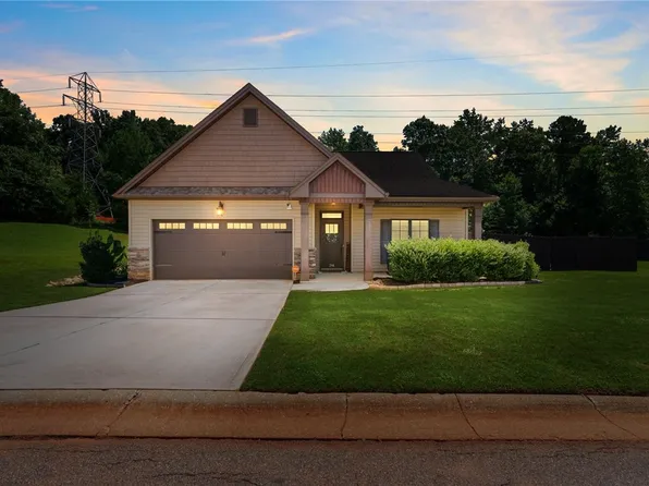 244 Laurel Trace Cir, Piedmont, SC 29673