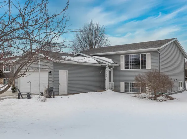 905 Donna Ct SW, Eyota, MN 55934