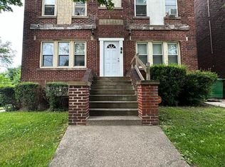 14901 Westropp Ave, Cleveland, OH 44110