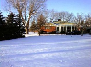 4233 N Ridge Rd, Lockport, NY 14094