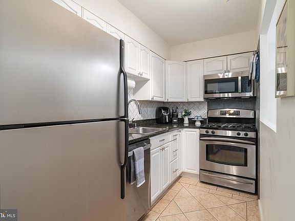 5th image of 1245 13th St NW APT 103