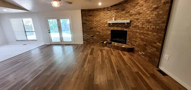 156 E Parkland Dr — Photo 12