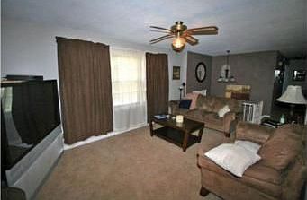 2nd image of 25 N 80th Pl