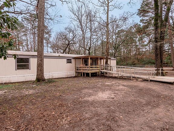 4th image of 163 Magnolia Ct