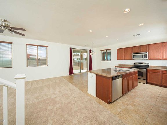 4th image of 8373 N Mountain Stone Pine Way