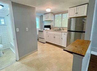 65 Curve St APT 1, Millis, MA 02054