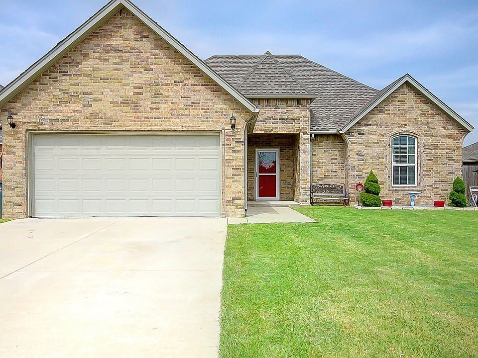 1st image of 4225 Lamar Dr