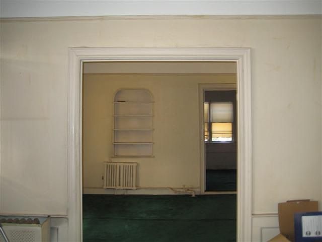 2nd image of 1148 E 18th St