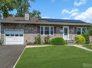 18 Highfield Rd, Colonia, NJ 07067