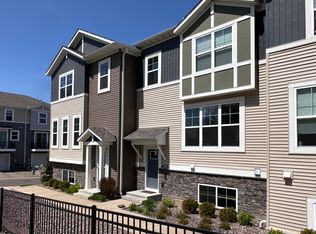 2280 Polar Way, North Saint Paul, MN 55109