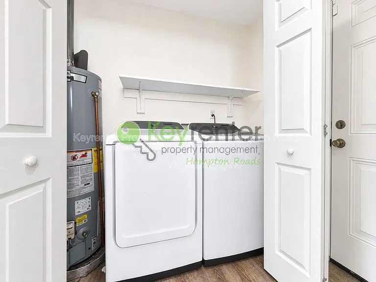 543 McLean St — Photo 5
