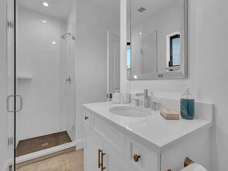245 Springline Dr — Photo 21