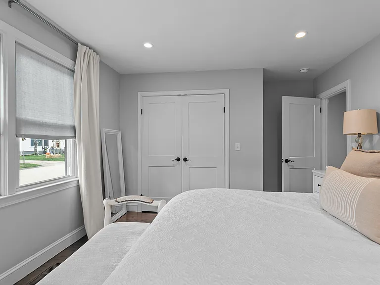 18 Sylvan Ter — Photo 19