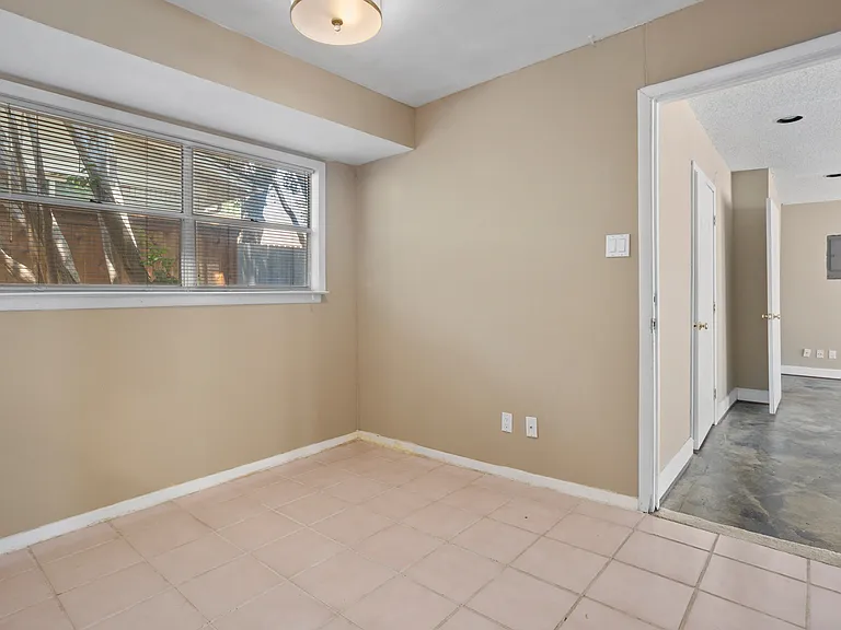 6948 Valhalla Rd — Photo 22