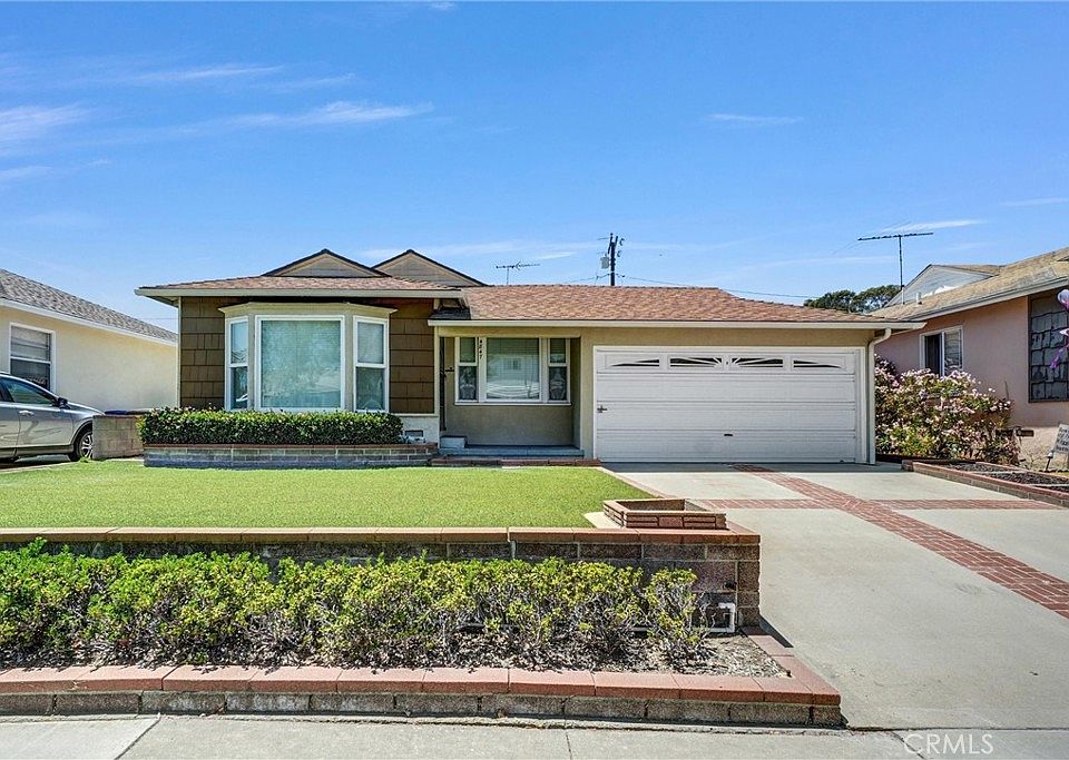 1st image of 4847 Ocana Ave