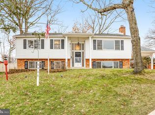 6408 Maryview St, Alexandria, VA 22310