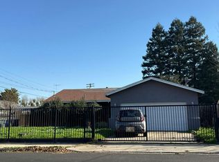 1212 El Vecino Ave, Modesto, CA 95350