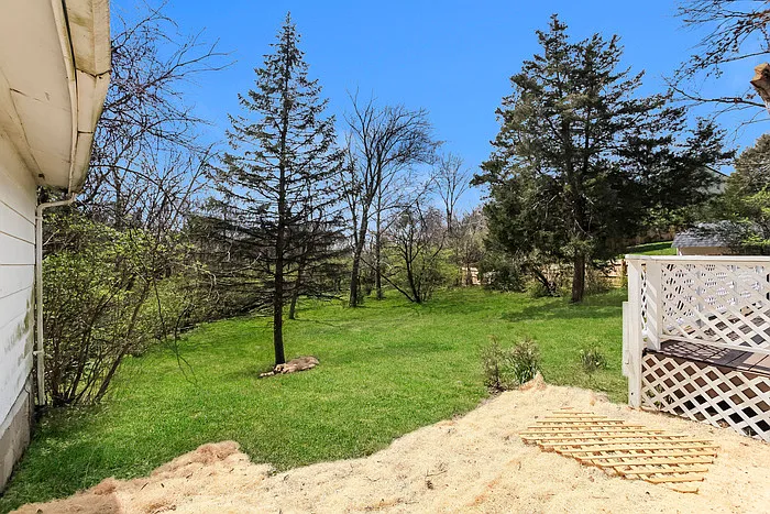 9153 Yorkridge Dr — Photo 11