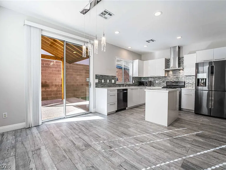 2647 Good Fellows St — Photo 11