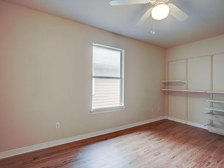 4502 Avenue B #B — Photo 16