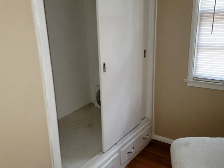 10020 Breidt Ave #B — Photo 7