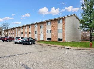 3674 Pennsylvania Ave #O-195, Dubuque, IA 52002