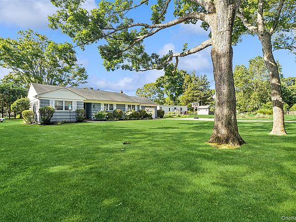 3rd image of 270 Opechee Avenue