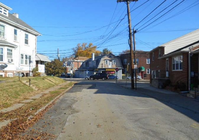 2nd image of 4-0006 W Avon Rd