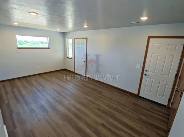 Sundance Ridge / Hitching Place