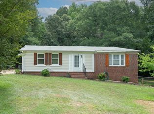 1112 Old Gunter Rd, Piedmont, SC 29673