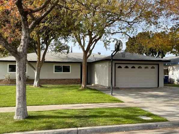 4527 N Sequoia Ave, Fresno, CA 93705
