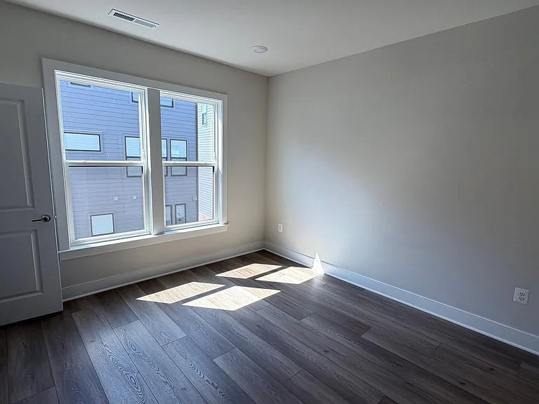 12742 Verdant Way — Photo 17