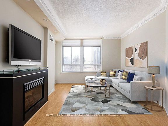 4th image of 935 Royal York Rd #305