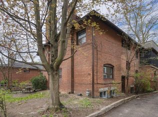 24 Indian Road Cres, Toronto, ON M6P2G1