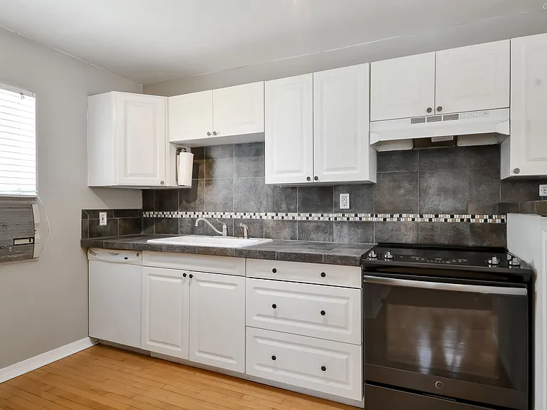 3261 S Humboldt St — Photo 3