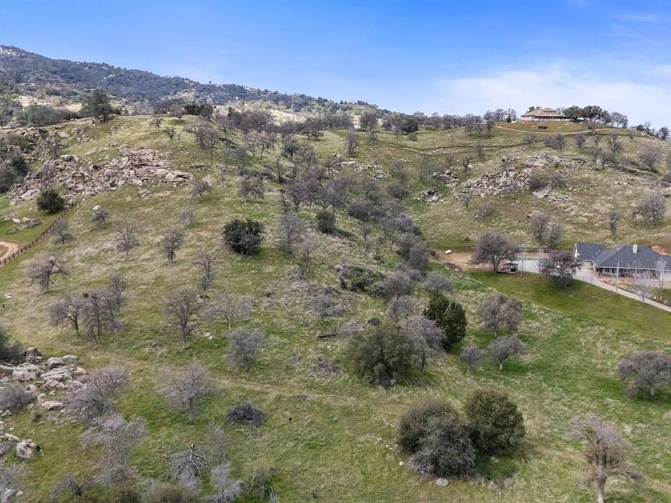 1st image of 0 Clear Creek Ct Lot 4
