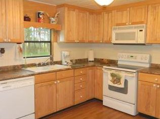 942 SW Dekle Rd, Lake City, FL 32024